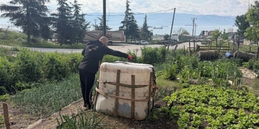 100-kisilik-dev-ekip-vektorle-mucadele-icin-sahada.jpg