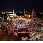 15-temmuzun-9-yilinda-konyalilar-mevlana-meydaninda-bulustu.jpg