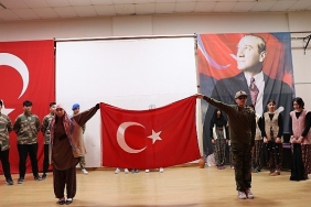 18-mart-canakkale-zaferinin-110-yili-torenle-kutlandi.jpg