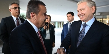 2-turk-rus-is-dunyasi-bulusmalari-antalyada-yapildi.jpg