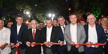 34-burhaniye-oren-turizm-ve-kultur-festivali-chp-genel-baskani-ozgur-ozelin-katilimi-ile-acildi.jpg