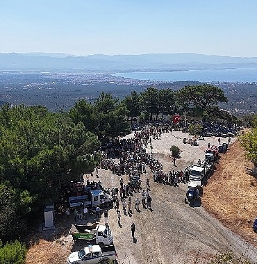 36-geleneksel-gure-sarikiz-hayri-binlerce-kisinin-katilimiyla-gerceklestirildi.jpg