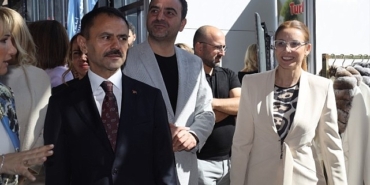 abis-kadinin-gucu-toplumun-gucudur.jpg