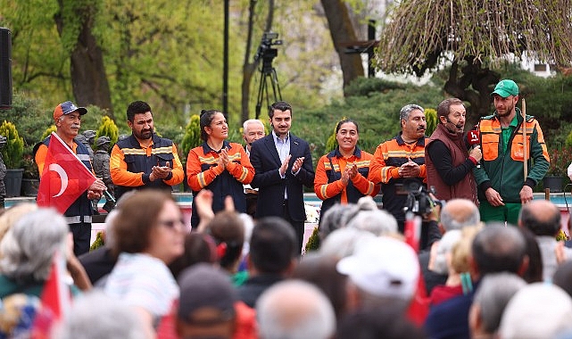 ahmed-arif-parkinda-1-mayis-isci-bayrami-kutlandi.jpg