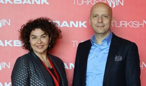 akbank-ve-turkishwin-is-birliginde-binyaprak-kadin-girisimci-mentorluk-programi-basladi-Wzw63Iuv.jpg