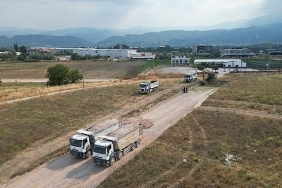 akhisar-mahallesinde-yeni-yapilasma-ve-ulasimin-onu-aciliyor.jpg