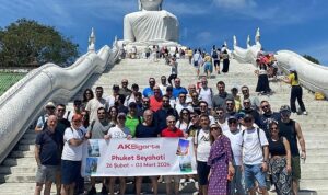 aksigortali-acenteler-rotayi-phukete-cevirdi-YrVJWXpH.jpg