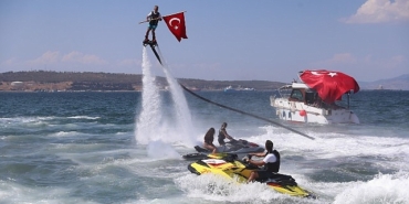 aliaga-belediye-baskani-serkan-acar-balikcilarimizi-tum-imkanlarimizla-desteklemeye-devam-ediyoruz.jpg