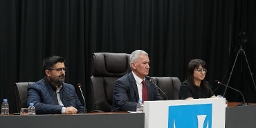 aliaga-belediyesinin-2025-yili-faaliyet-raporu-kabul-edildi.jpg