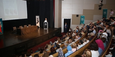 alzheimer-hastaligi-toplumsal-bir-sorun.jpg