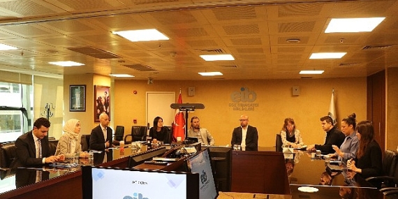 amerikan-mobilya-devi-izmirden-urun-almaya-turkiyede-ofis-ve-sirket-acmaya-geldi.jpg