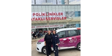 anne-taksi-hizmet-vermeye-basladi.jpg