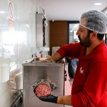 Antalyalıların tercihi ‘Halk Et’ 6 yaşında