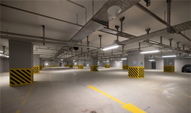 araclar-otoparka-yolcular-metroya.jpg
