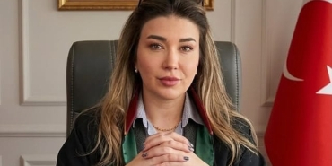 avukat-fatma-goksu-rende-adaletin-en-cok-korumasi-gerekenler-kendini-savunmakta-zorlananlardir.jpg