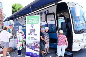 aydin-buyuksehir-belediyesi-mobil-halk-ege-et-aracina-didimde-yogun-ilgi.jpg