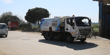 aydin-buyuksehir-belediyesinden-acarlarda-cevre-duzenleme-ve-bakim-calismasi.jpg
