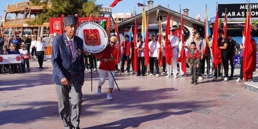 ayvalikta-gaziler-gunu-kutlandi.jpg