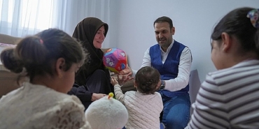 bagcilar-belediyesi-personeli-olan-koruyucu-baba-seydullah-yuyucu-yuzlerce-aileye-ilham-oldu.jpg