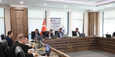 bagcilar-belediyesinin-is-birligiyle-enerji-masasi-calistayi-duzenlendi.jpg