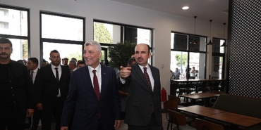bakan-bolat-konya-buyuksehirin-eregliye-kazandirdigi-genclik-kampusunu-ziyaret-etti.jpg