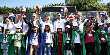 bakan-yumakli-sokak-muhafizlarini-odullendirdi.jpg