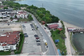 basiskele-sahilinde-trafik-yeniden-duzenleniyor.jpg