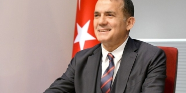 baskan-abdullah-ozyigit-29-ekim-cumhuriyet-bayramini-kutladi.jpg