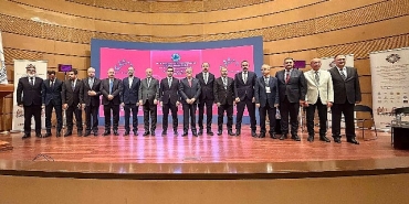 baskan-altay-samda-duzenlenen-10-uluslararasi-dini-arastirmalar-ve-insan-sempozyumunda-konustu-insallah-sempozyumun-11-sini-gazzede-12-sini-de-kuduste-y.jpg