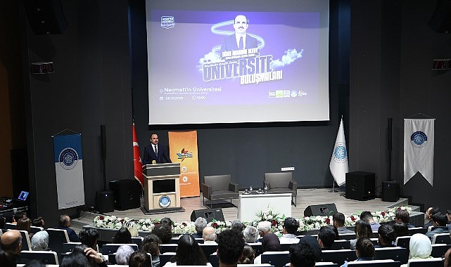 baskan-altay-ulkemizin-gelecegine-imza-atacak-bir-nesil-yetistirmek-icin-caba-sarf-ediyoruz.jpg