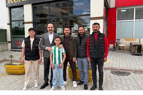 baskan-altay-ve-baskan-kavus-cecenistan-ve-ahmet-ozcan-caddelerinde-esnafla-bulustu.jpg