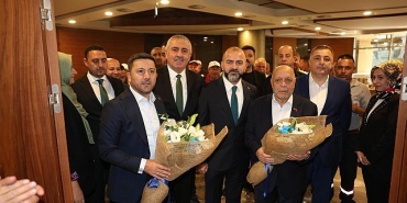 baskan-ari-hizmet-is-nevsehir-subesinin-genel-kuruluna-katildi.jpg