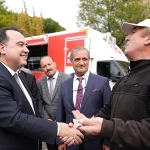 baskan-besim-dutlulu-selendili-ciftcilerle-bulustu.jpg