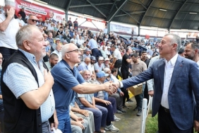 Başkan Büyükakın’a İshakçılar’da sevgi seli