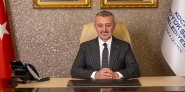 baskan-buyukakin-fransaya-gidiyor.jpg