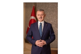 baskan-buyukakin-universite-adaylarina-basarilar-diledi.jpg