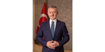 baskan-buyukakin-universite-adaylarina-basarilar-diledi.jpg