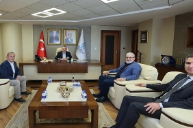 baskan-buyukakina-merih-demiralin-babasi-ve-stklardan-ziyaret.jpg
