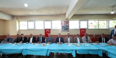 baskan-buyukakina-sivaslilardan-yogun-ilgi.jpg