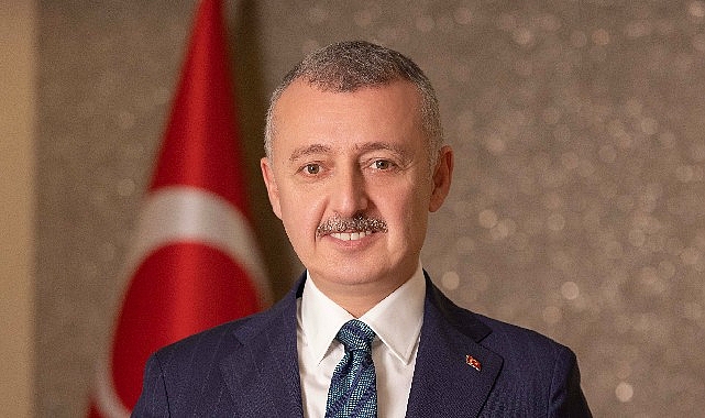 baskan-buyukakindan-yksye-girecek-ogrencilere-basari-mesaji.jpg