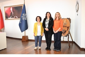 baskan-cercioglu-aydinimizi-kadin-dostu-kent-olarak-guclendirmek-icin-calismalarimiza-devam-edecegiz.jpg