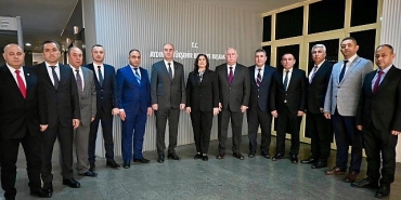 baskan-cerciogluna-soforler-odasindan-ziyaret.jpg