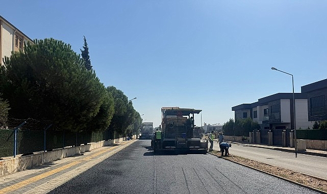 baskan-cercioglundan-17-ilcede-es-zamanli-yol-yapim-ve-yenileme-calismalari.jpg