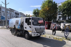 baskan-cercioglundan-didim-ve-kusadasinda-bayram-calismasi.jpg