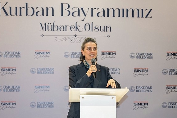 baskan-dedetas-kurban-bayrami-oncesi-belediye-calisanlariyla-bayramlasti.jpg