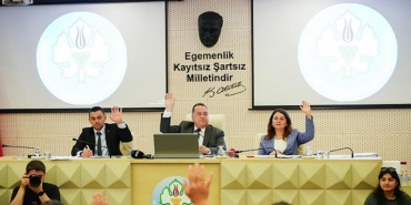 baskan-dutlulu-buyuksehirin-calismalarini-ve-gundemi-degerlendirdi.jpg