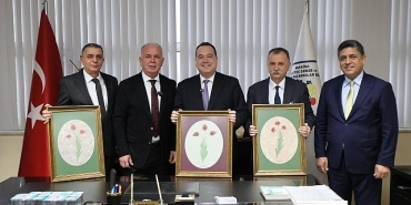 baskan-dutlulu-pazarcilar-odasina-mujdelerle-gitti.jpg
