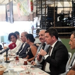 baskan-erkan-aydin-dikkaldirimda-vatandasla-bulustu.jpg