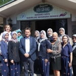 baskan-erkan-aydin-dogancida-vatandaslarin-taleplerini-yerinde-dinledi.jpg