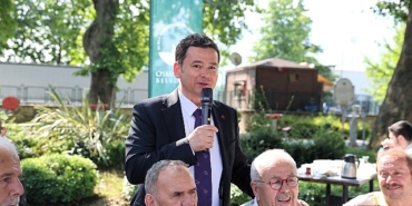 baskan-erkan-aydin-vatandaslarin-taleplerini-yerinde-dinledi.jpg